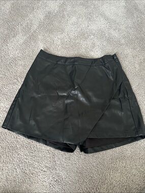 Dance & Marvel Black Faux Leather Skort
